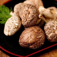 Dried Whole Shiitake Mushroom Value Pack 乾燥シイタケ お徳用 80g